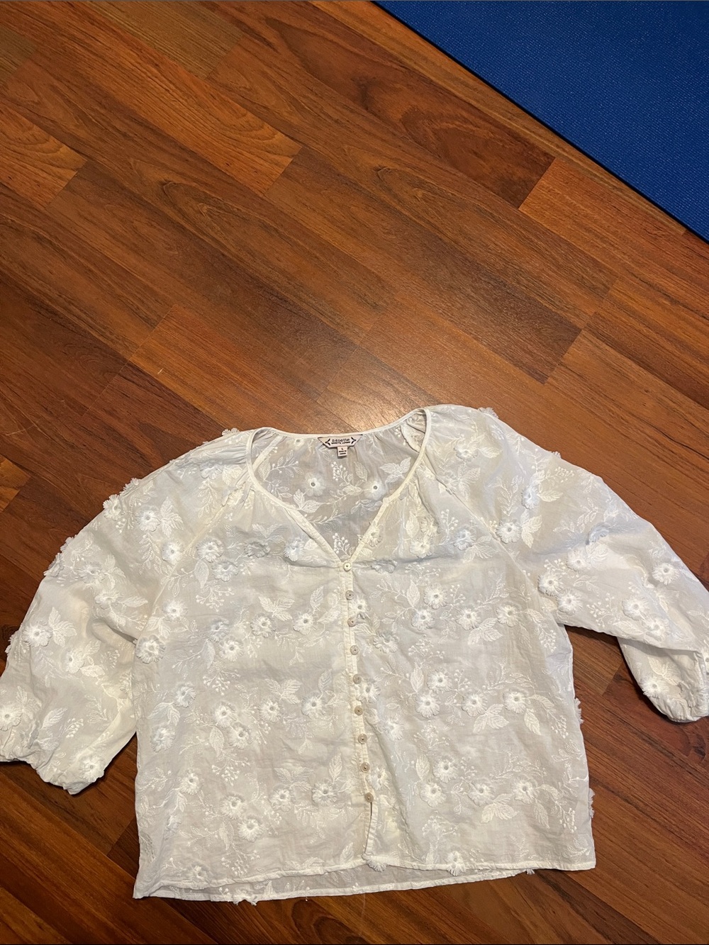 Nanette Lepore White 3D Floral eyelet  Button-Front Blouse